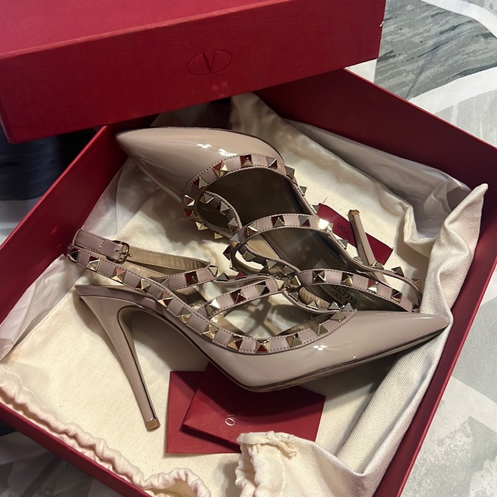 It Was A Gift, I Only Used Them Twice,Size 37 - image 1